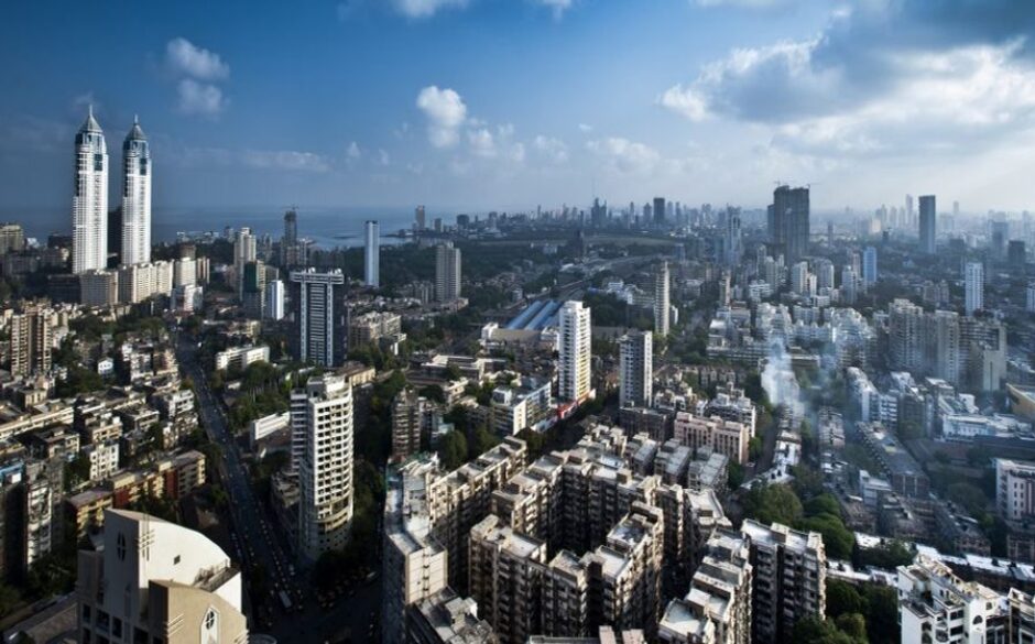10 Reasons to Visit West India - Mumbai
