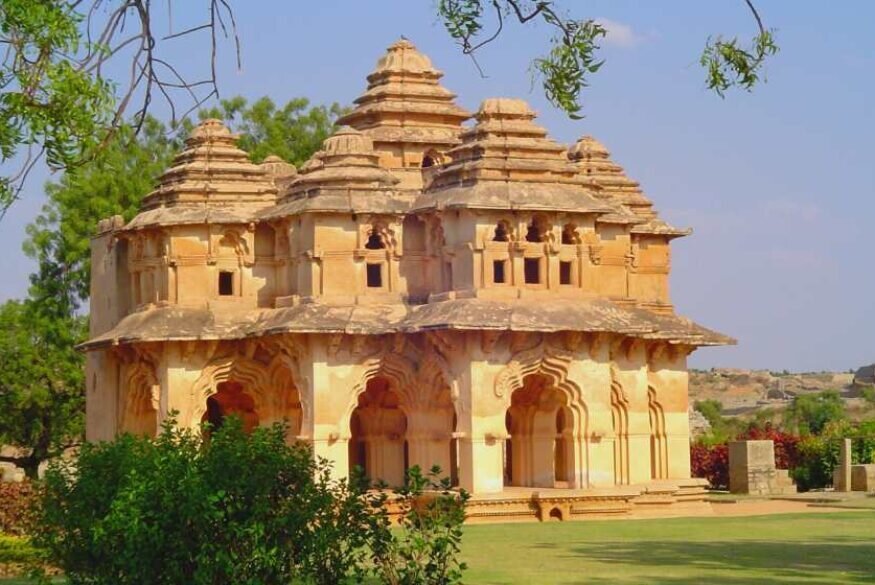 Lotus Mahal, Hampi, Karnataka