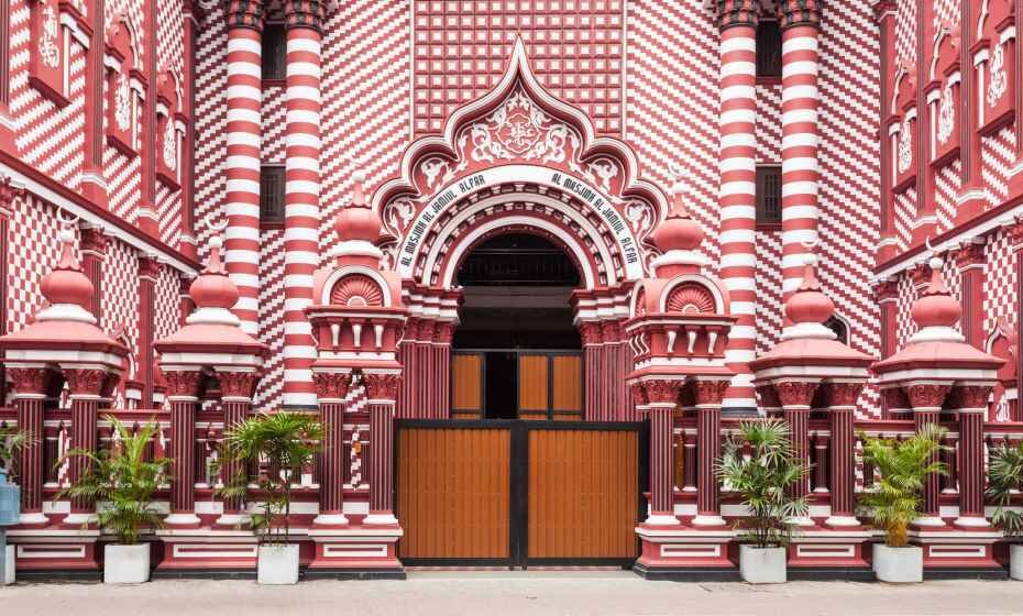 Jami-Ul-Alfar Mosque or Red Masjid Mosque, Colombo, Sri Lanka