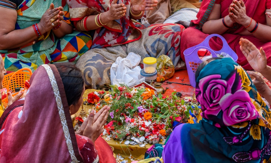 Pooja at River Ghat, Varanasi, Uttar Pradesh