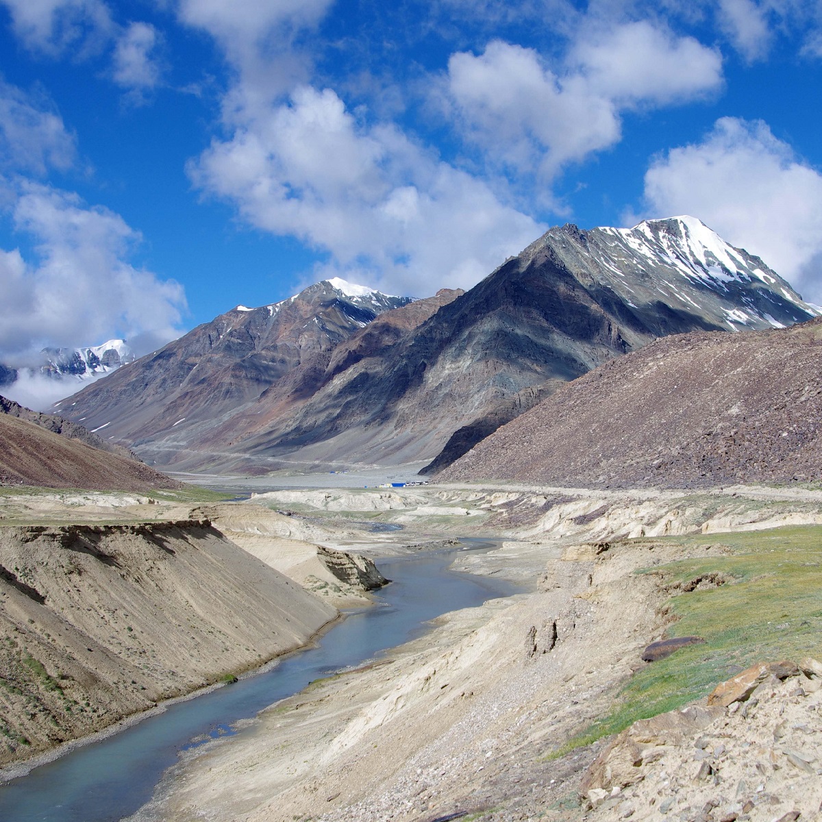 Landscape between Sarchu and Manali 1200