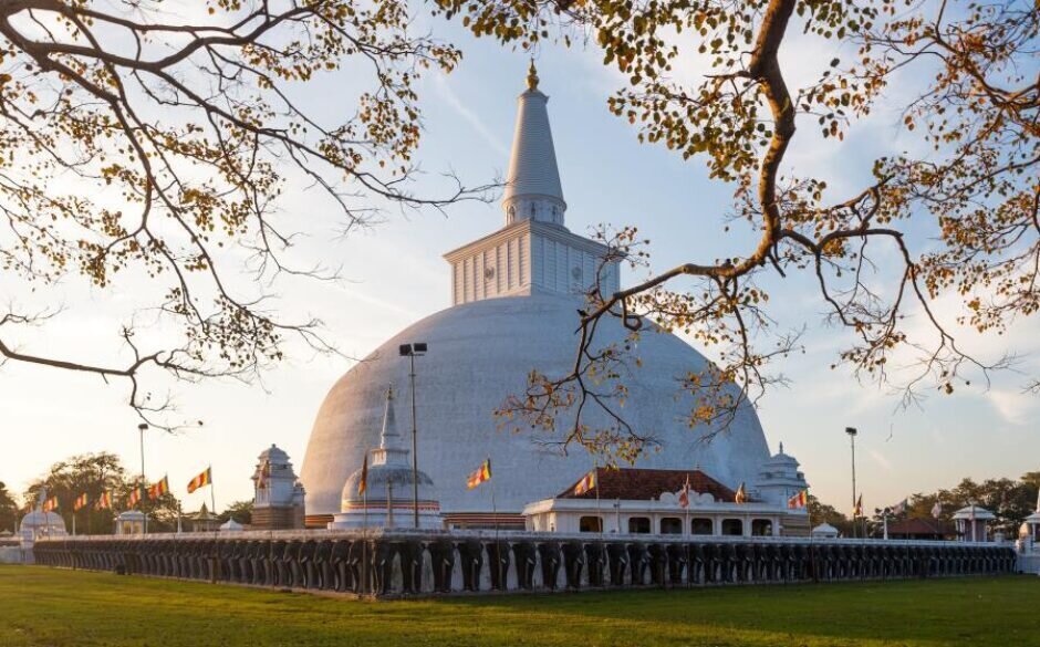 Mahatupa Big Dagoba, Anuradhapura, Sri Lanka