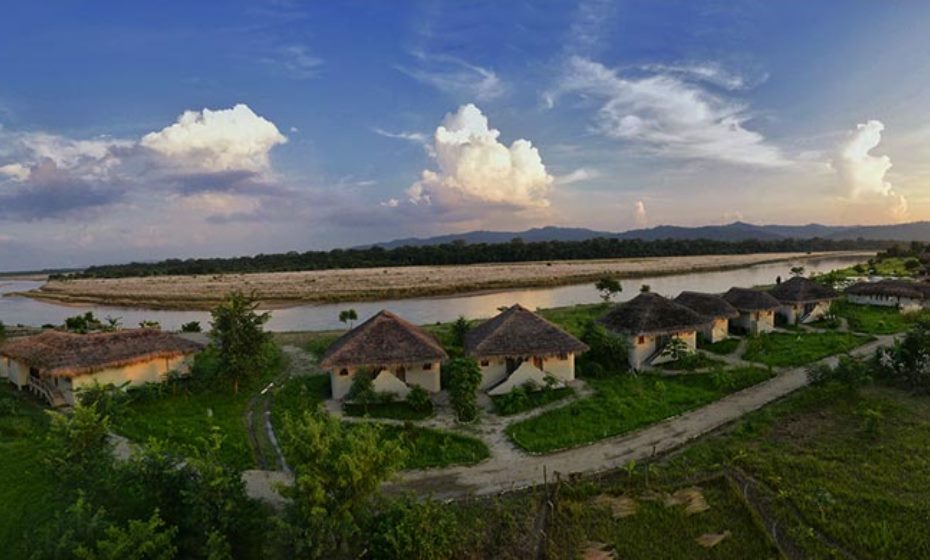 Barahi Jungle Lodge