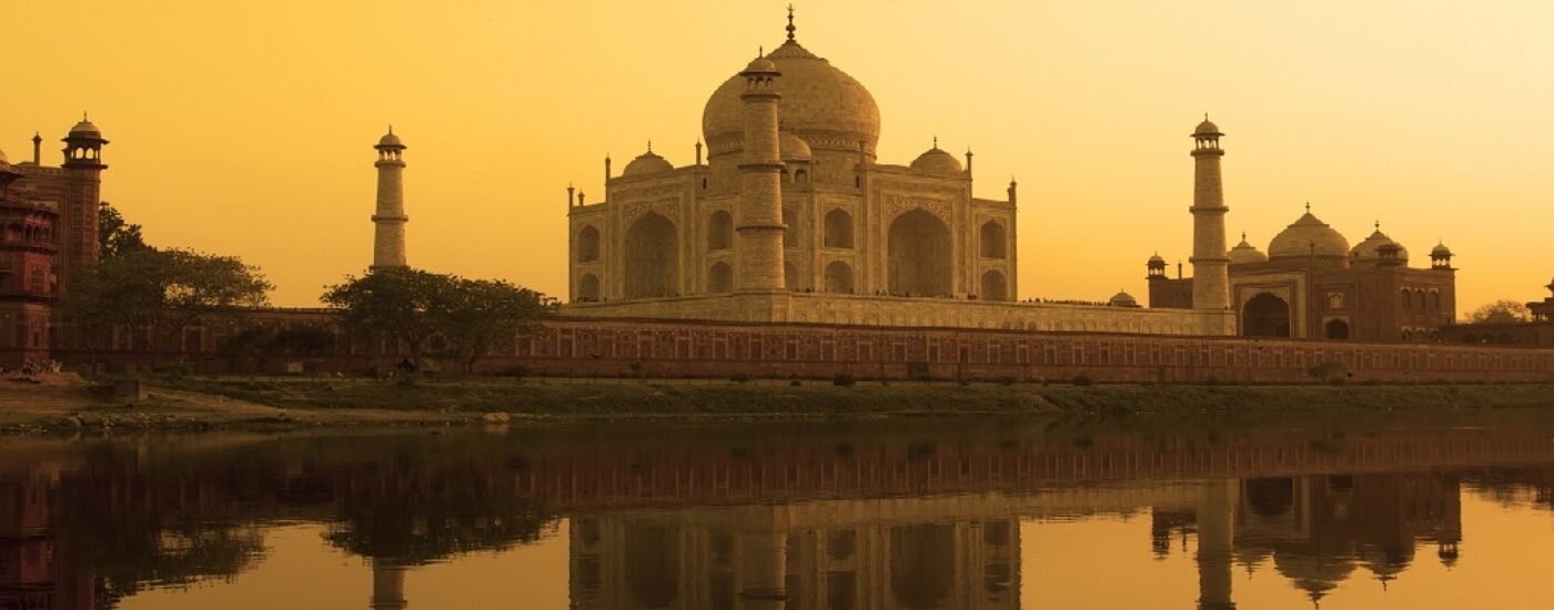Best time to visit the Taj Mahal