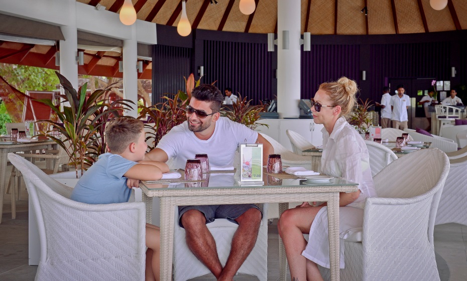 Sea Breeze Cafe, Bandos Island Resort, Maldives