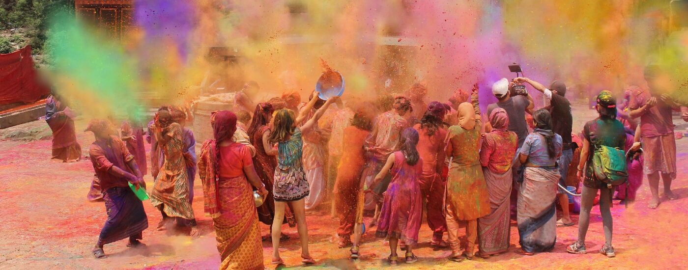 30 of the best festivals in India - Holi festival of colour