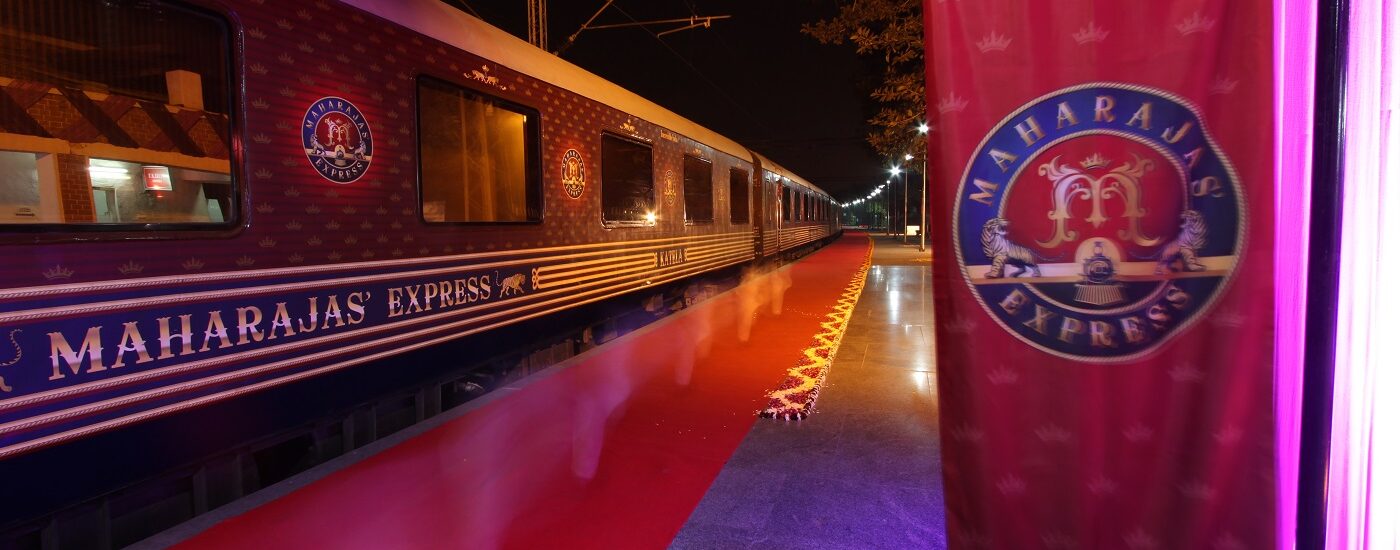 India by luxury train - Maharajas Express Exterior 1400